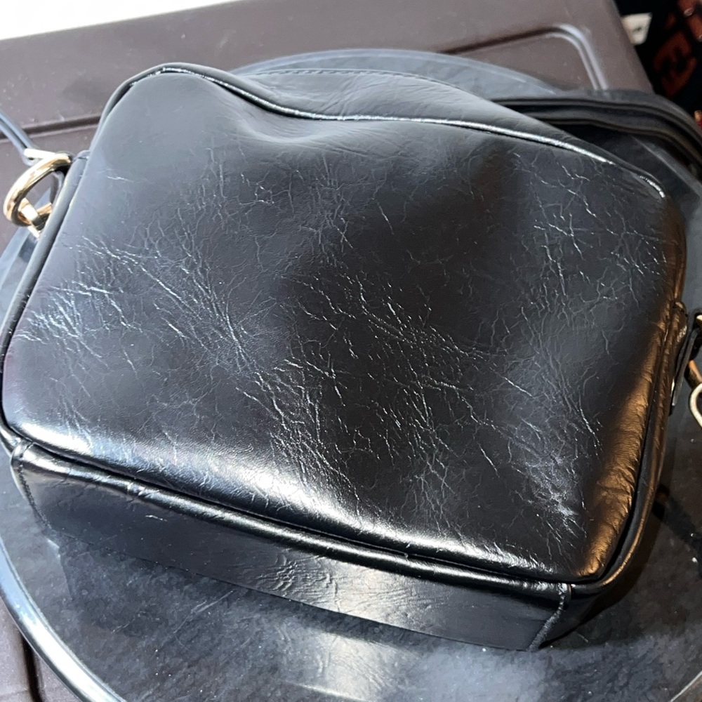 Universal Threads Checkered Crossbody Bag Great C… - image 5